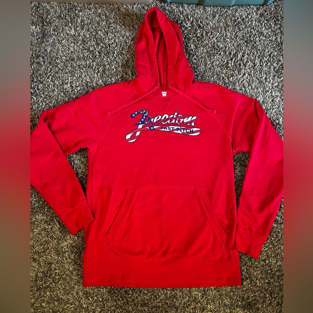 Freedom fast pitch hoodie size M